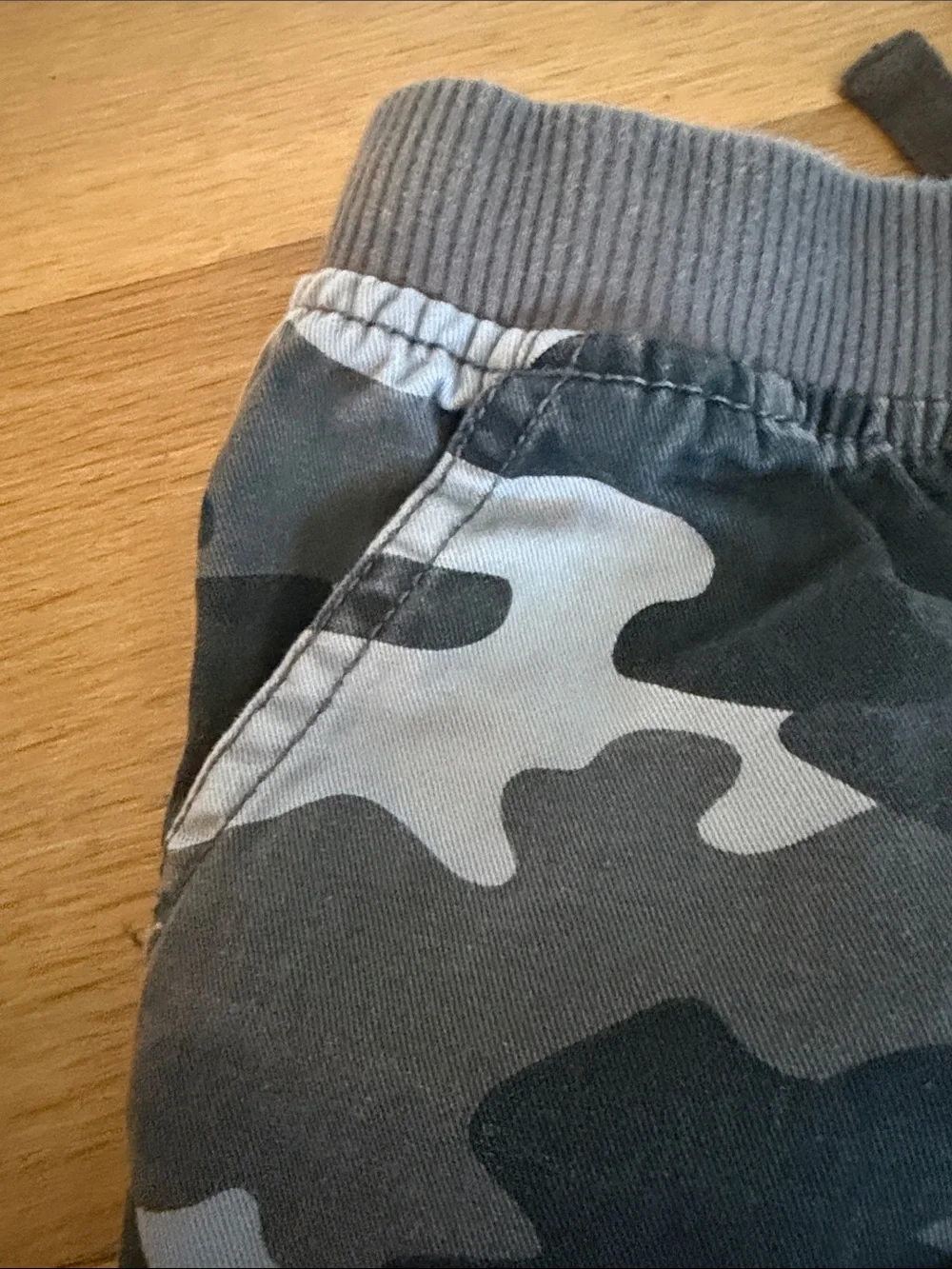 The Children's Place Gray and Black Camouflage Cargo Pants